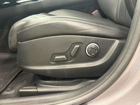 Used 2023 Genesis G80 2.5T AWD/4WD image 13