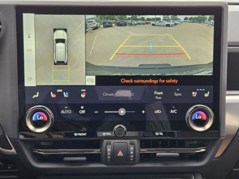 Certified 2026 Lexus GX 550 w/ Accessory Package (2T) AWD/4WD image 13