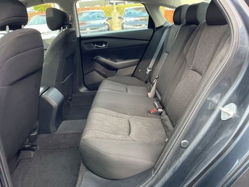 Used 2023 Honda Accord EX image 9