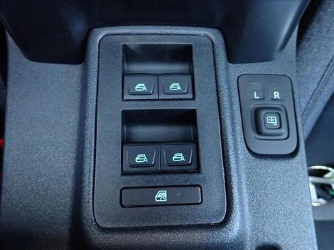 New 2026 Ford Bronco 4-Door AWD/4WD image 16