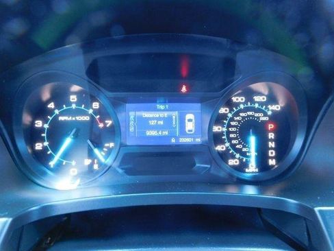 Used 2015 Ford Explorer FWD image 17