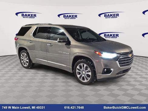 Used 2019 Chevrolet Traverse Premier w/ Driver Confidence II Package image 3