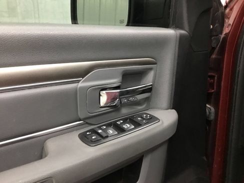 Used 2017 RAM 1500 Big Horn AWD/4WD image 8