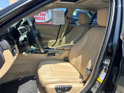 Used 2013 BMW 328i xDrive Sedan AWD/4WD image 13