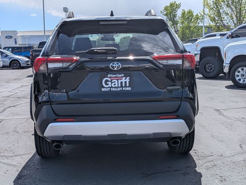 Used 2022 Toyota RAV4 Adventure AWD/4WD image 5