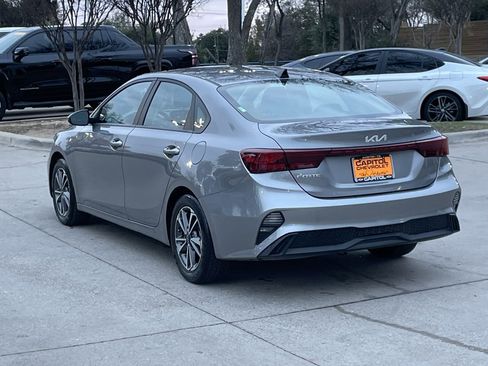 Used 2024 Kia Forte LXS image 4