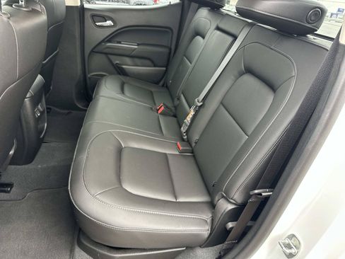 Certified 2022 GMC Canyon Elevation w/ Elevation Premium Package AWD/4WD image 11