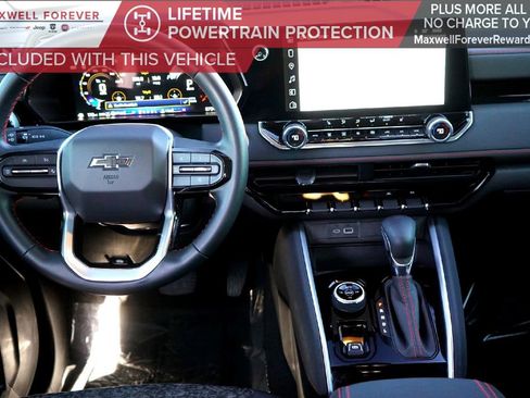 Used 2024 Chevrolet Colorado Z71 w/ Z71 Convenience Package 2 image 22