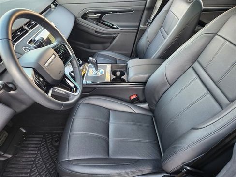 Used 2023 Land Rover Range Rover Evoque S image 12