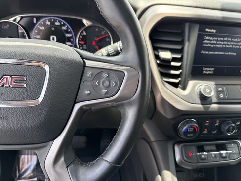 Used 2023 GMC Acadia AT4 w/ Technology Package AWD/4WD image 20