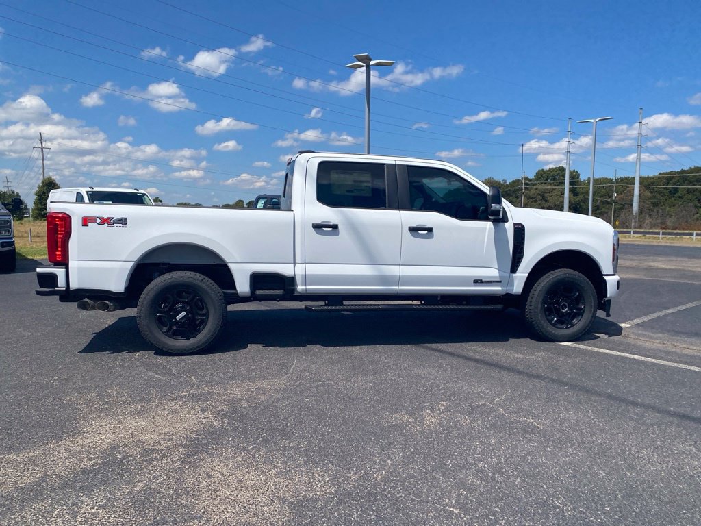 New 2026 Ford F250 XL w/ STX Appearance Package AWD/4WD image 9