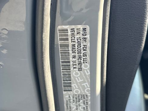 Certified 2024 Dodge Durango GT image 31