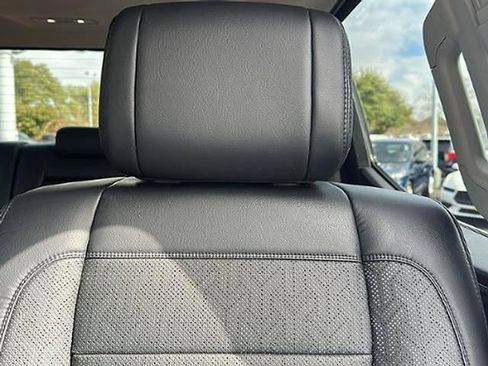 Used 2023 Toyota Tundra Limited image 29