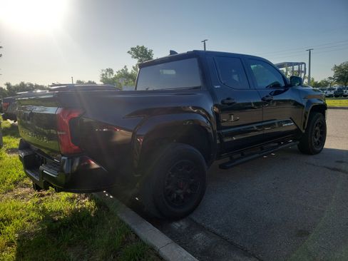 Used 2025 Toyota Tacoma SR5 RWD image 3