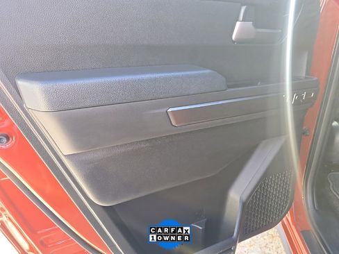 Used 2025 Toyota Tacoma TRD Sport image 38