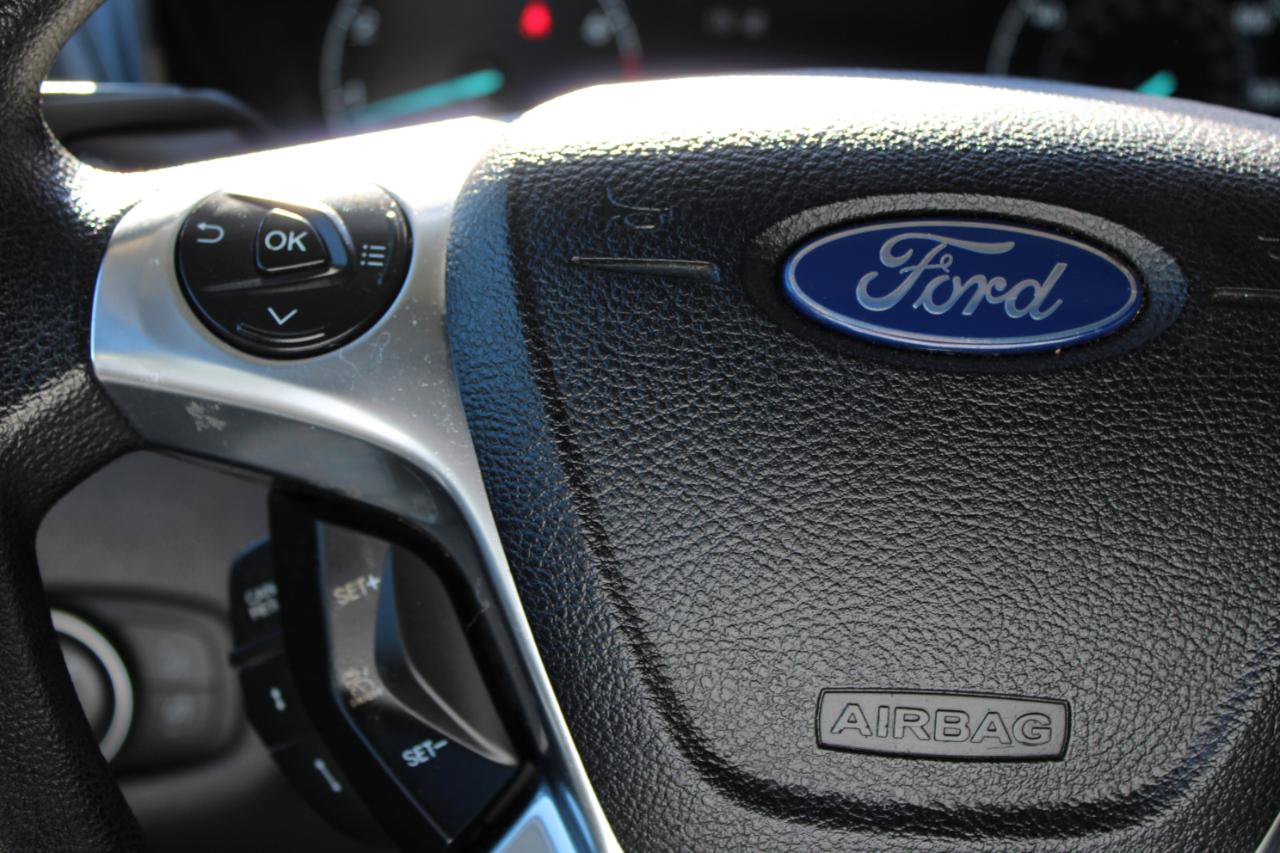 Used 2021 Ford Transit Connect XLT FWD image 18