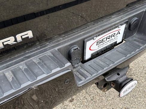 Used 2015 GMC Sierra 2500 SLT w/ All-Terrain HD Package image 13