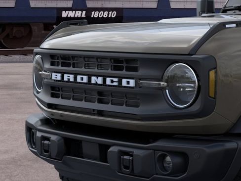 New 2026 Ford Bronco Big Bend w/ Black Diamond Package AWD/4WD image 19
