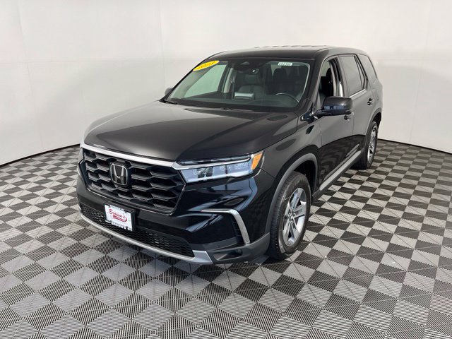 Used 2023 Honda Pilot EX-L image 3