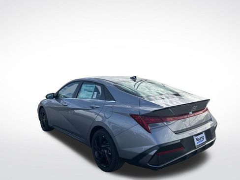 New 2026 Hyundai Elantra SEL Sport Premium FWD image 8