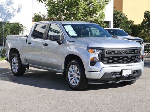 Used 2022 Chevrolet Silverado 1500 Custom w/ LPO, Dark Essentials Package RWD image 8