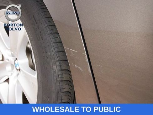 Used 2012 BMW 528i xDrive Sedan AWD/4WD image 43