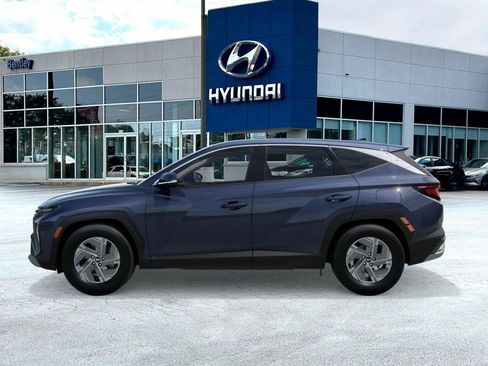 New 2026 Hyundai Tucson Blue SE image 3