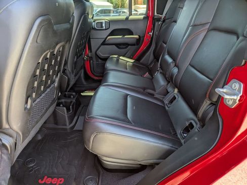Used 2020 Jeep Gladiator Rubicon AWD/4WD image 25