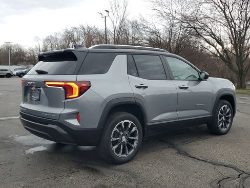New 2026 GMC Terrain Elevation w/ Elevation Premium Package AWD/4WD image 4