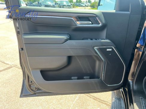 Certified 2023 Chevrolet Silverado 1500 RST AWD/4WD image 26