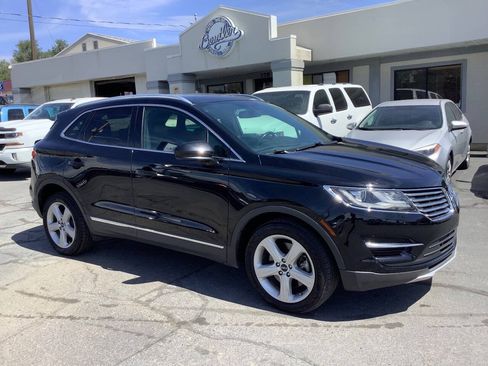 Used 2017 Lincoln MKC Premiere AWD/4WD image 8