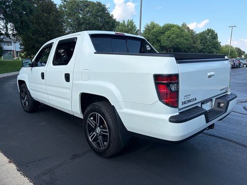 Used 2014 Honda Ridgeline Sport image 9