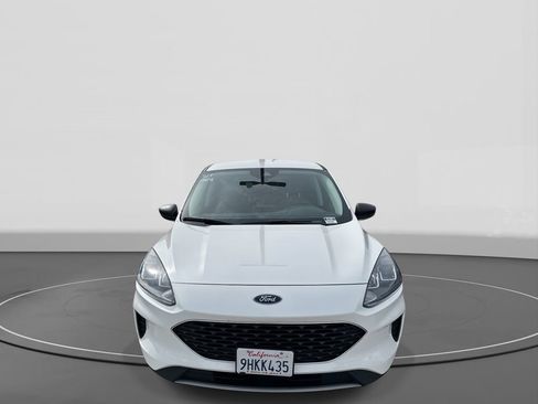 Used 2022 Ford Escape SE image 4