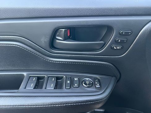 Used 2023 Honda Odyssey EX-L image 11