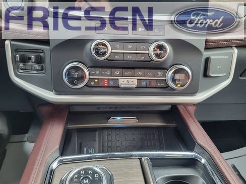 Used 2023 Ford Expedition Max Limited image 20