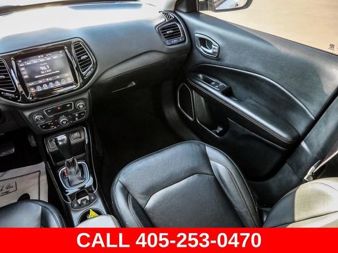 Used 2019 Jeep Compass Limited FWD image 30