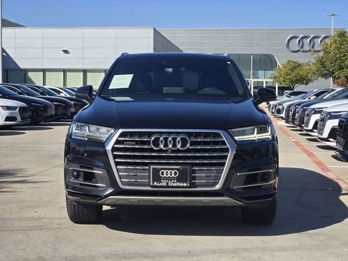 Used 2018 Audi Q7 3.0T Prestige image 3