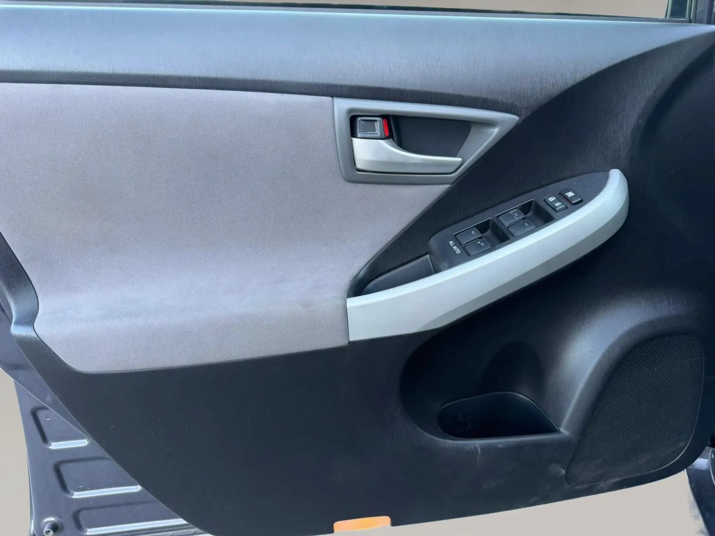 Used 2012 Toyota Prius Prime Plug-In Hybrid FWD image 10
