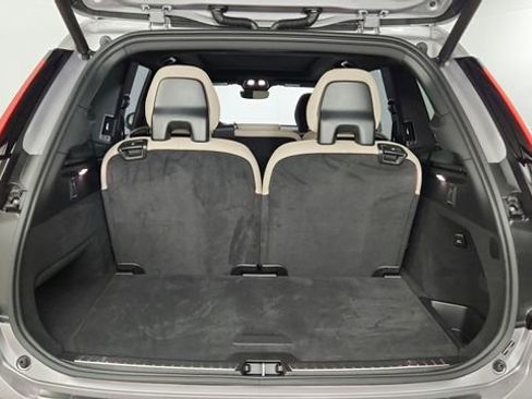 Certified 2026 Volvo XC90 B6 Plus w/ Protection Package Premier AWD/4WD image 41