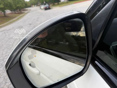 Used 2018 Land Rover Range Rover Sport HSE image 52