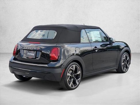 Used 2025 MINI Cooper S image 2