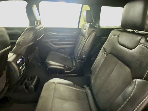 Used 2023 Jeep Grand Cherokee L Laredo RWD image 27