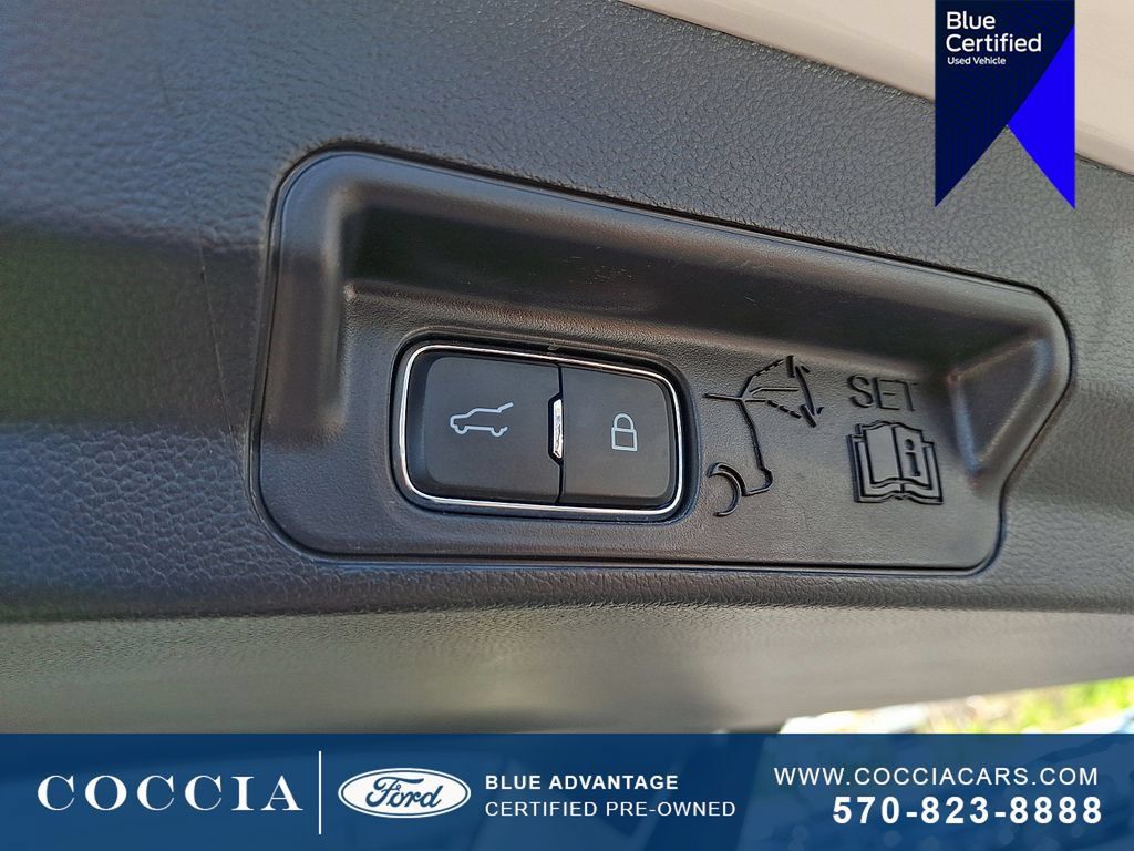 Certified 2025 Ford Explorer Active w/ Active Comfort Package AWD/4WD image 29