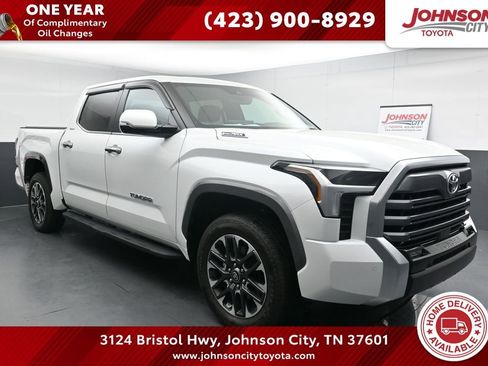 Used 2025 Toyota Tundra Limited w/ Power Package image 1