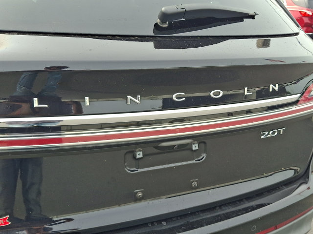 Used 2020 Lincoln Nautilus FWD w/ Equipment Group 101A image 30