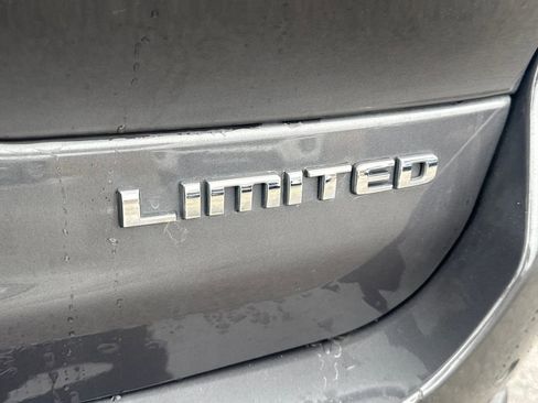 Used 2023 Jeep Grand Cherokee L Limited w/ Luxury Tech Group II image 6