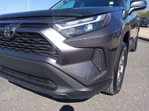 Used 2024 Toyota RAV4 XLE w/ Convenience Package image 9