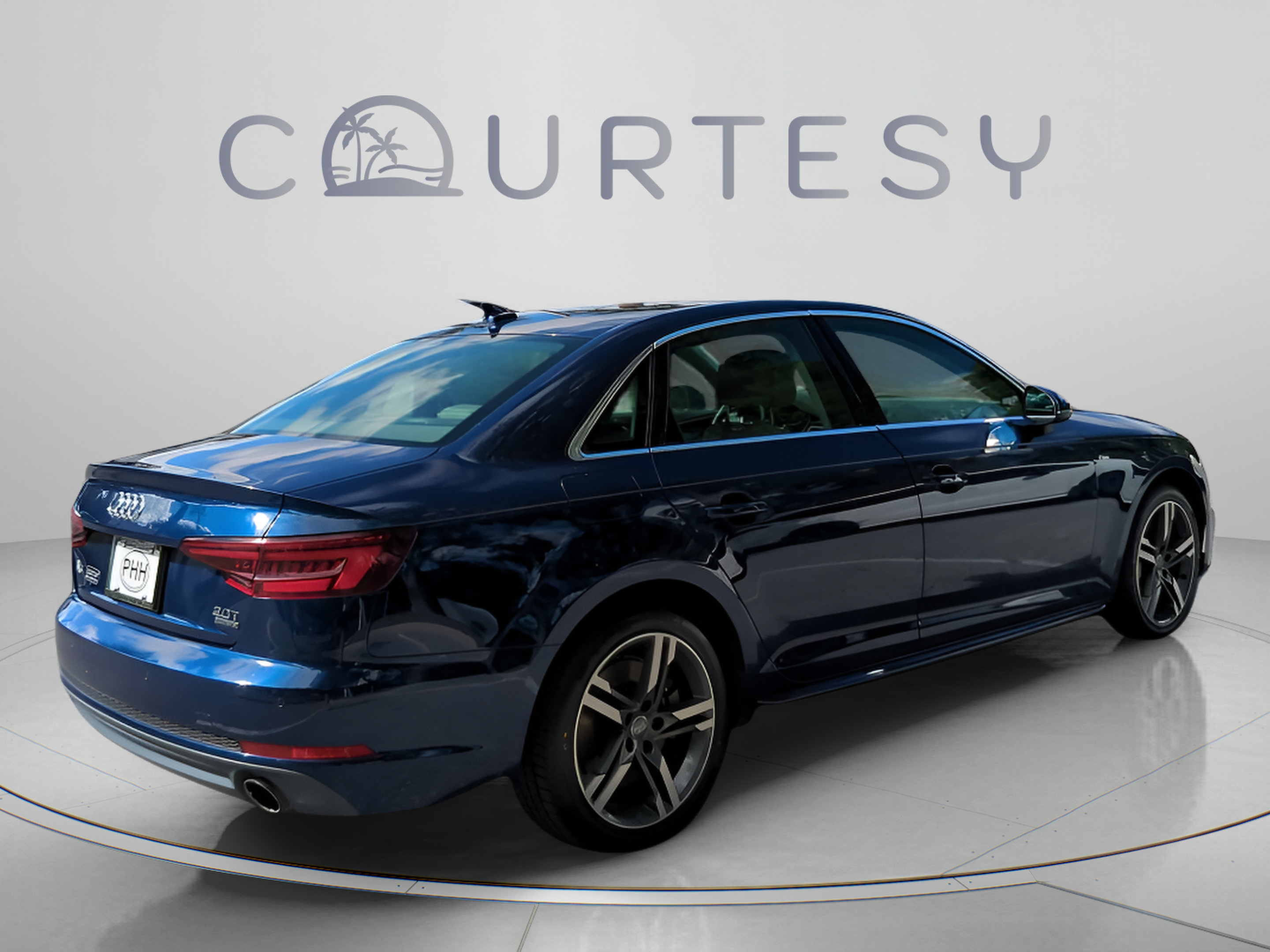 Used 2018 Audi A4 2.0T Premium Plus w/ Premium Plus Package AWD/4WD image 7