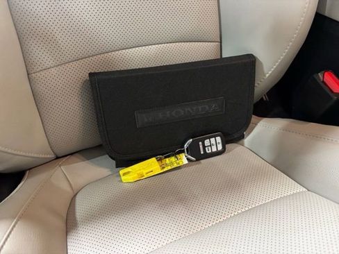 Used 2018 Honda Accord EX-L image 33