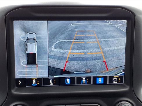 Used 2022 Chevrolet Silverado 2500 LTZ w/ LTZ Plus Package image 15